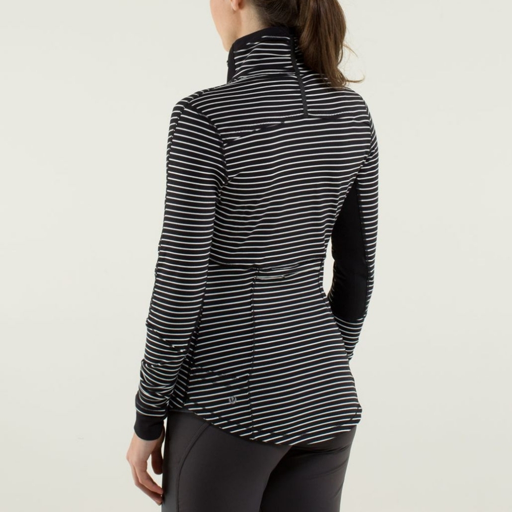 Lululemon Base Runner 1/2 Zip In Parallel Stripe … - image 5